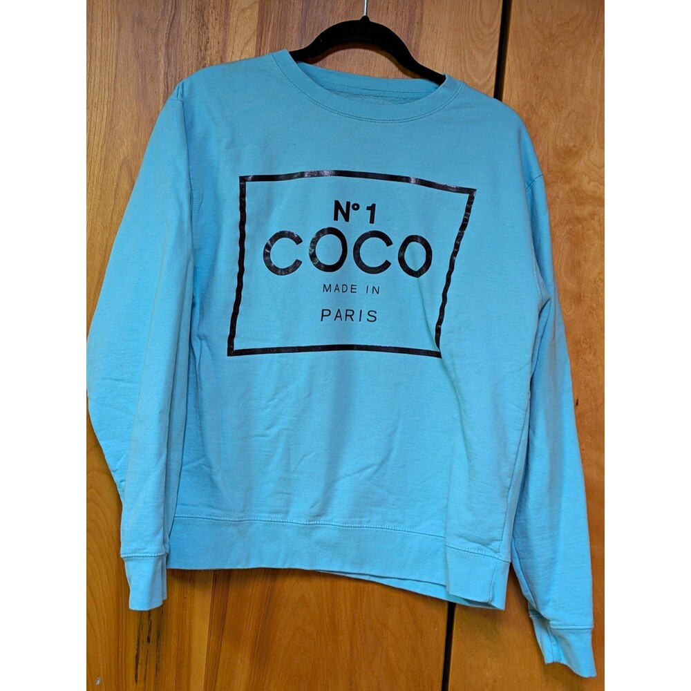 Boujee & Co. Boutique Women's M Blue Crewneck Pullover Sweatshirt Paris Logo